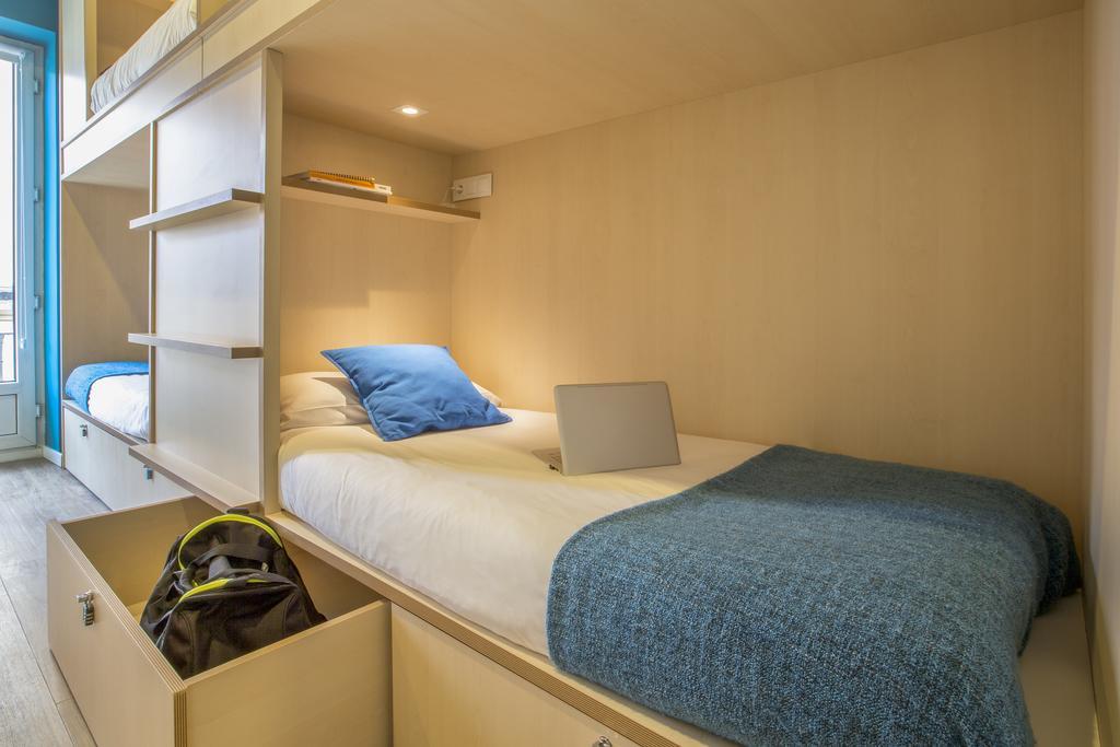 Bed 10-Bed Mixed Dormitory Room